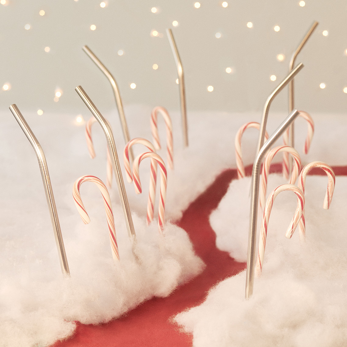 2019_HolidayCards_240_Straws_square