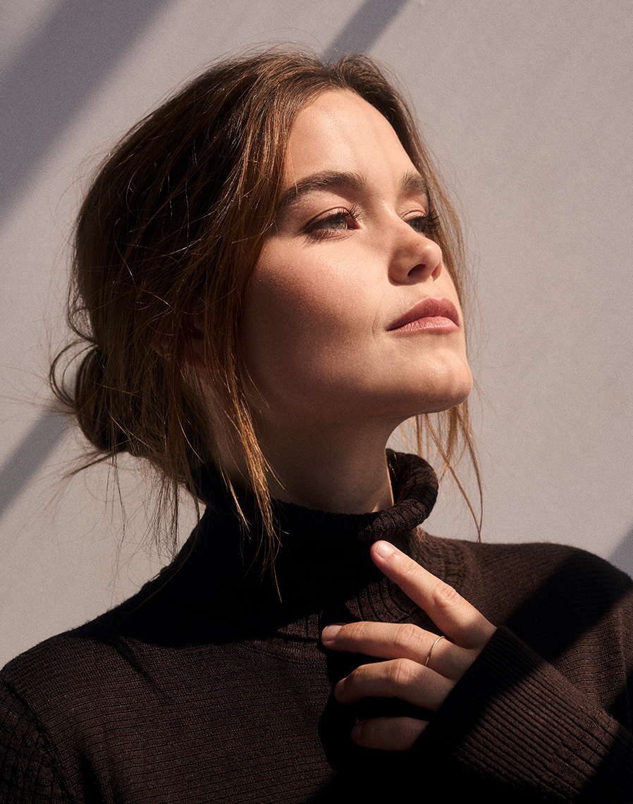 Hale_StudioGray_07_SarahCatherineHook_0690